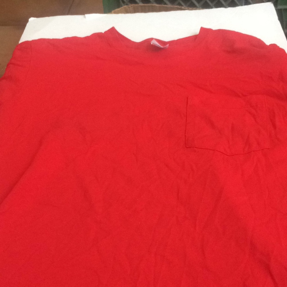 Menโs anvil tee medium